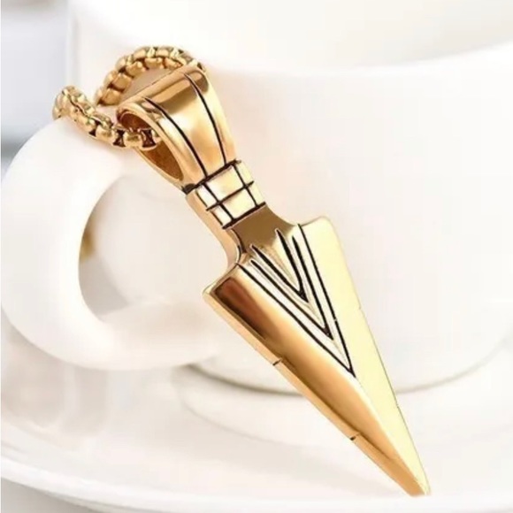 Arrow necklace - Picture 4 of 4